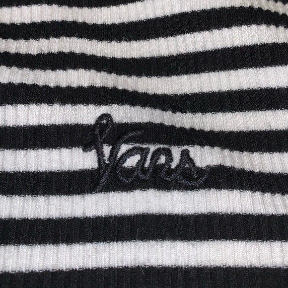 Vans top - Picture 2 of 4